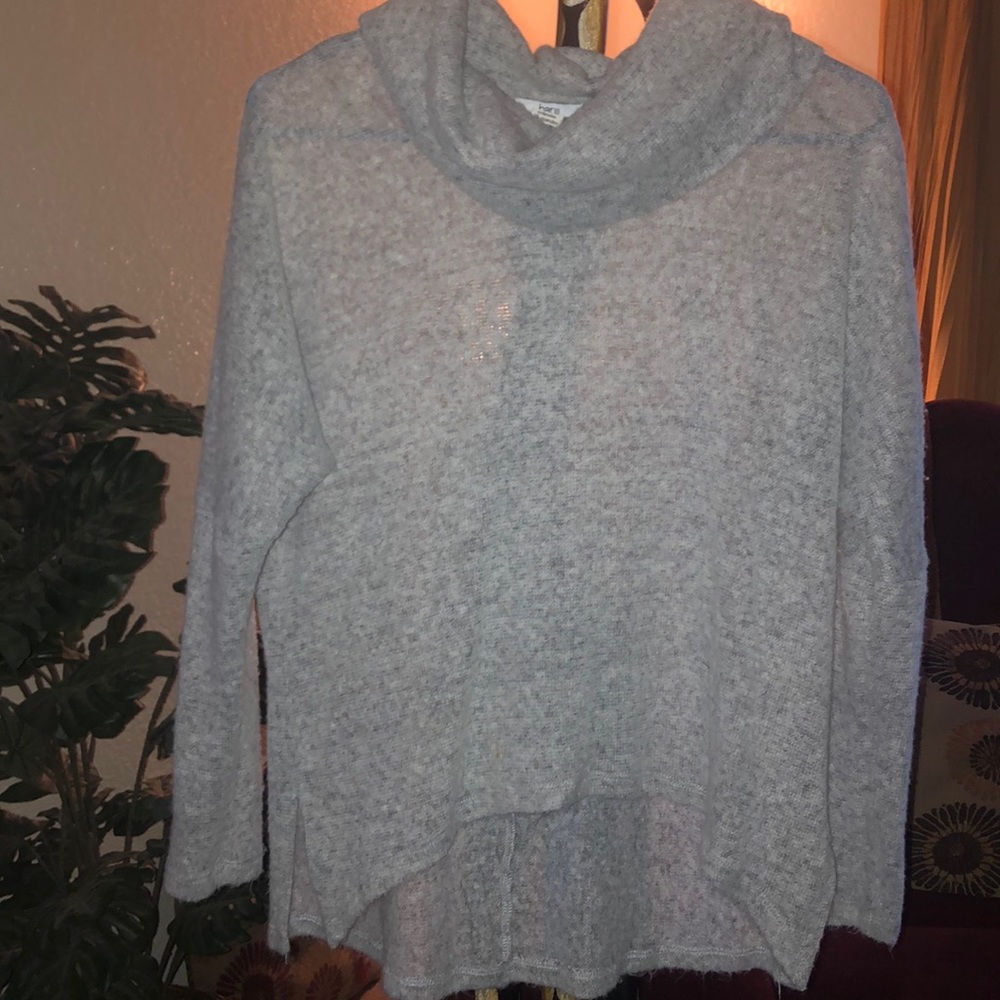 Grey sweater